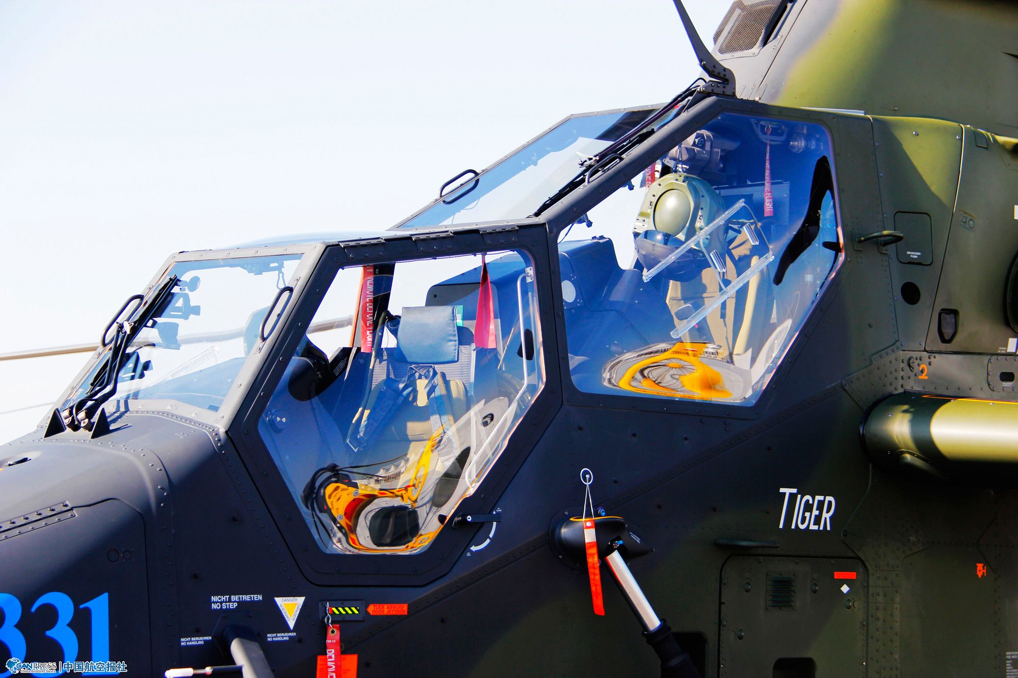 UH-TIGER֧Ԯֱ���C